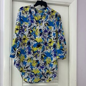 Floral Print Blouse with Zipper